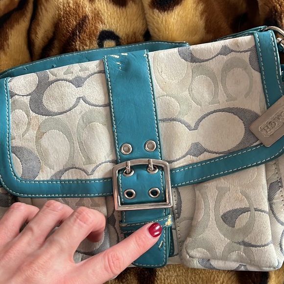 Coach purse - Picture 3 of 9